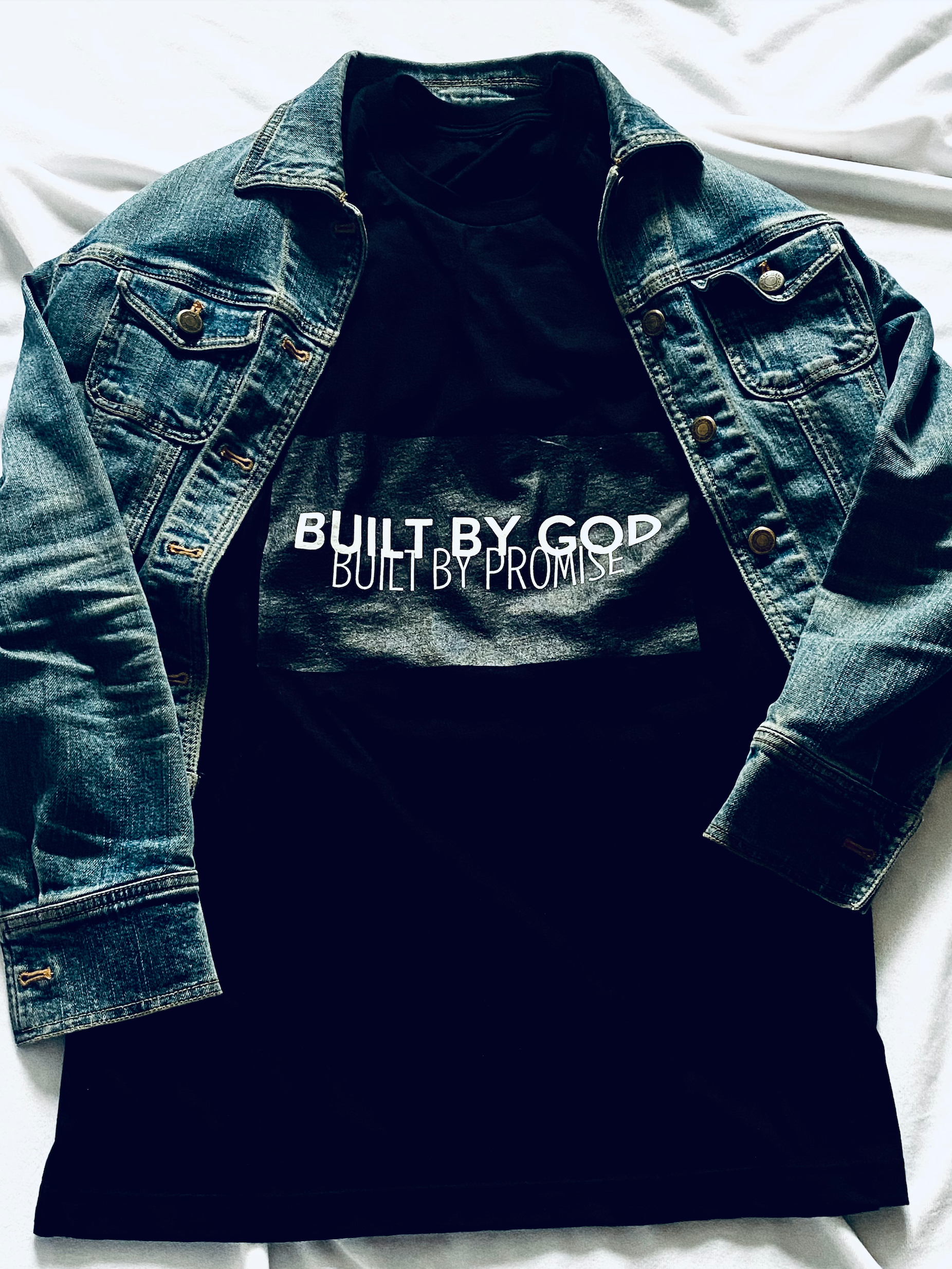 Built By God, Built By Promise (tee) (Black&White)